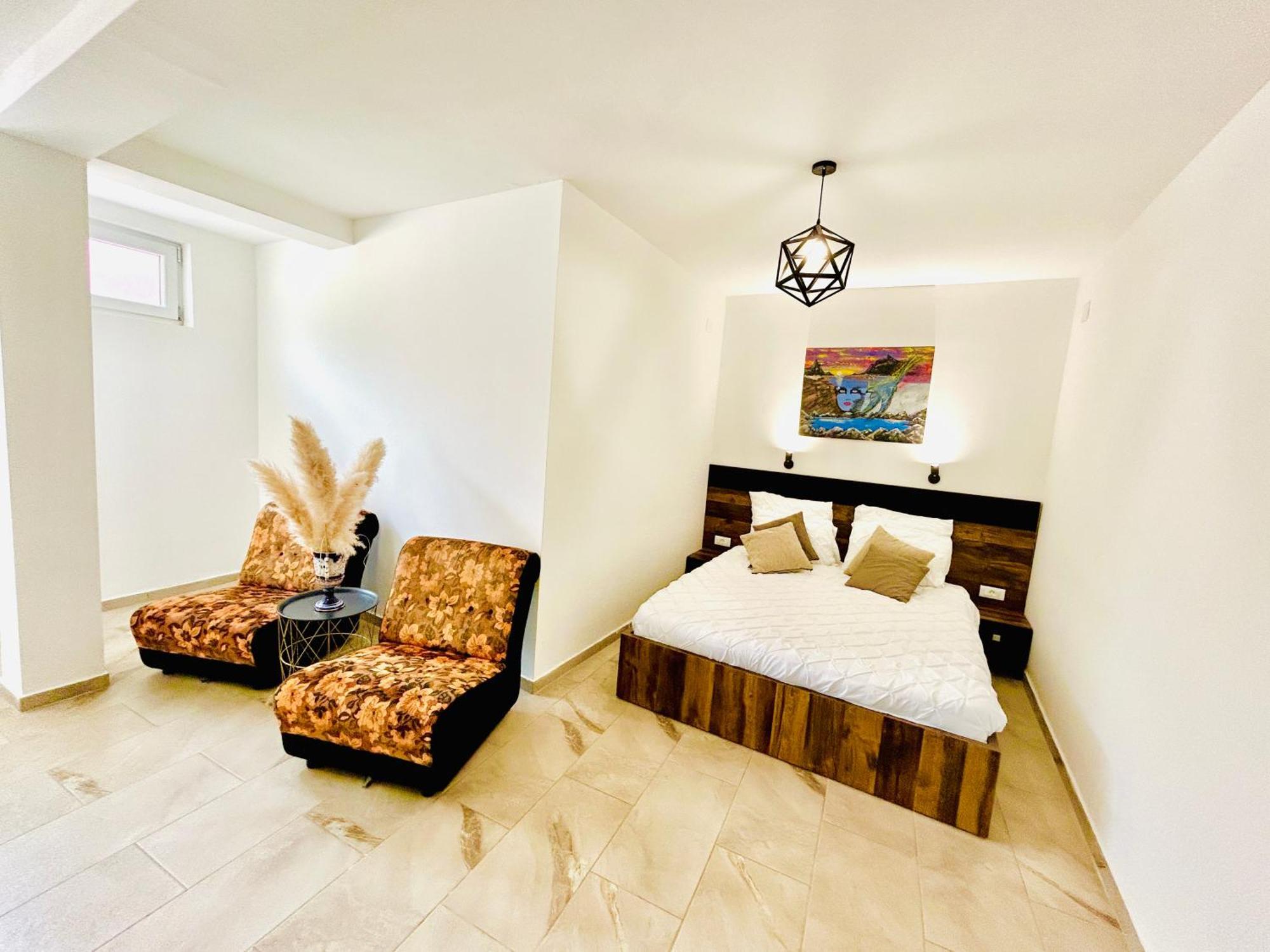 Hotel Lagadin Εξωτερικό φωτογραφία