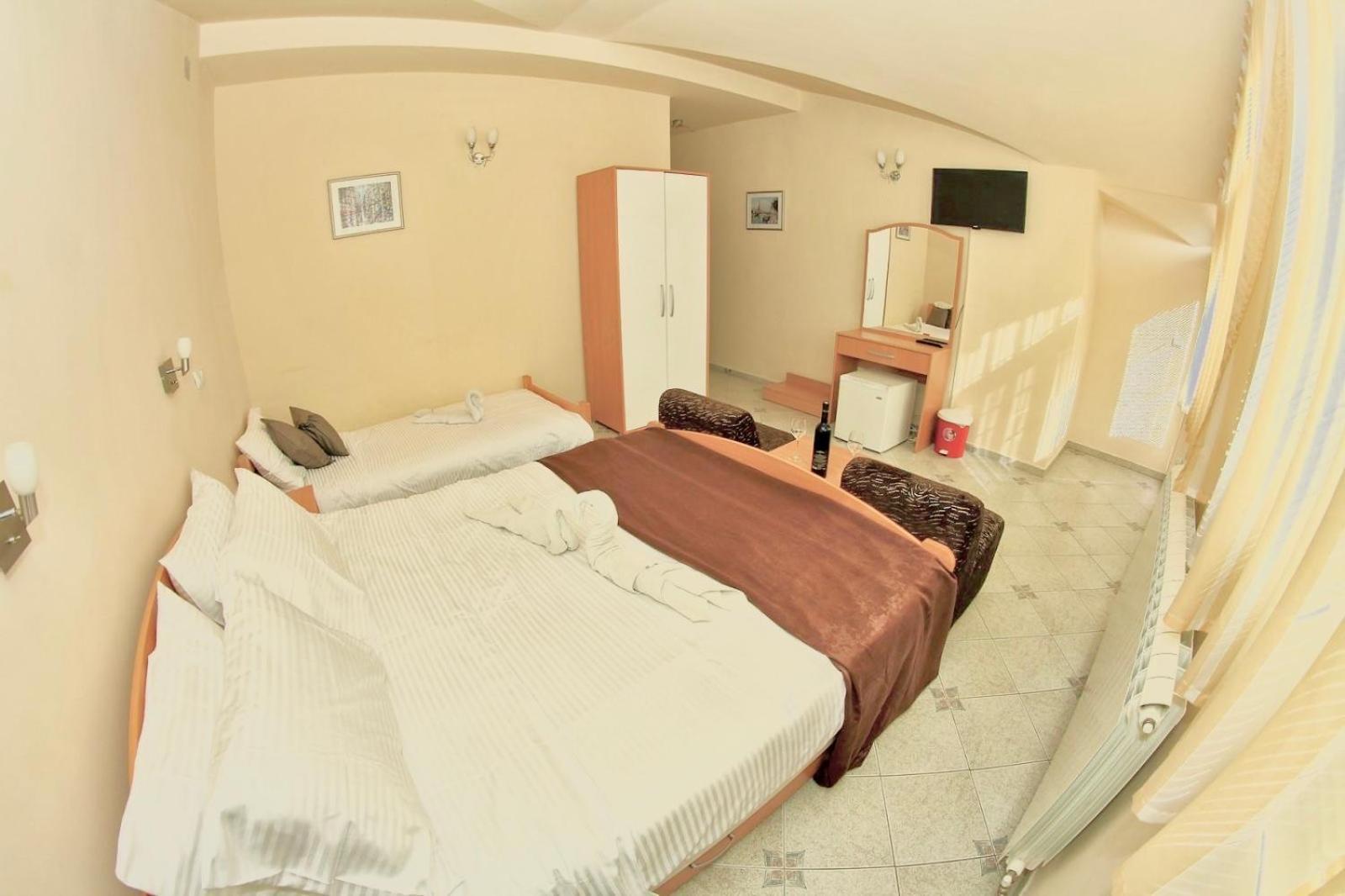 Hotel Lagadin Εξωτερικό φωτογραφία