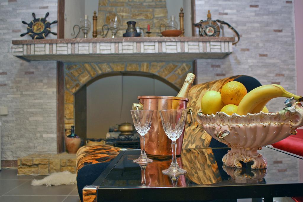 Hotel Lagadin Εξωτερικό φωτογραφία